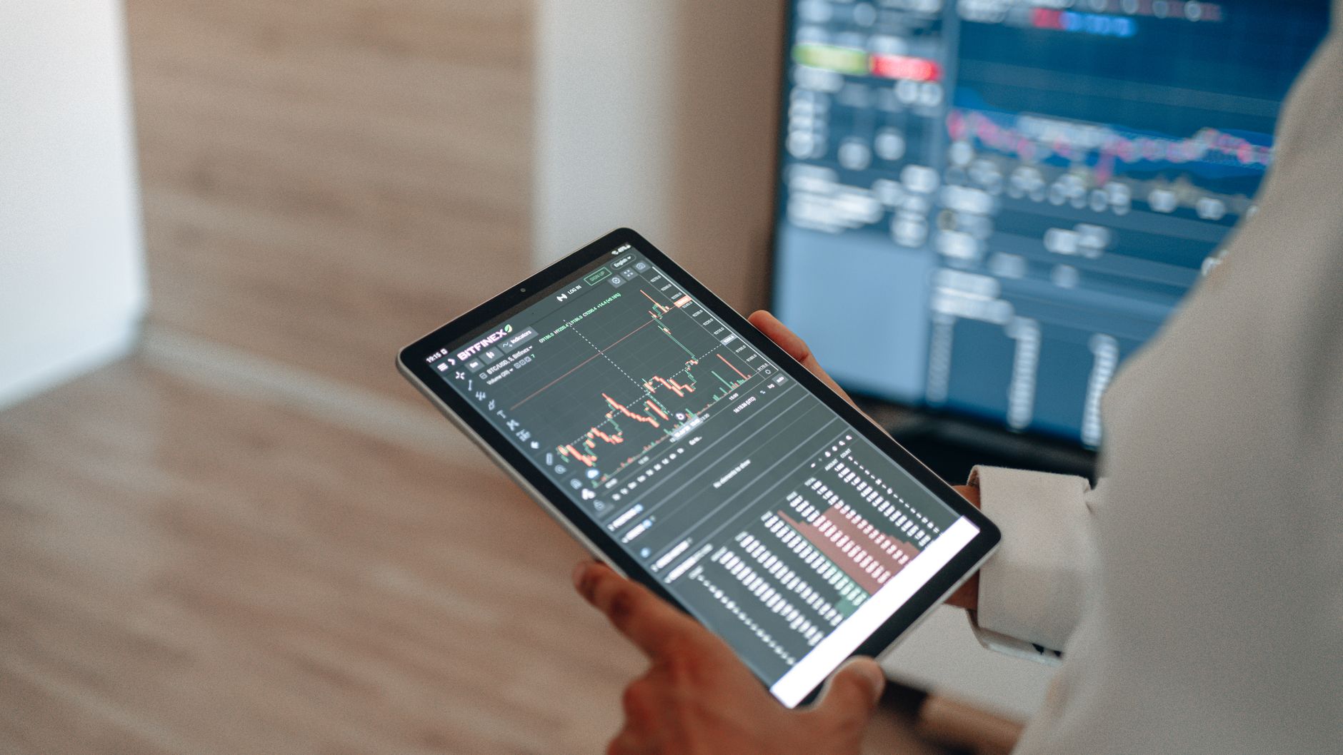 Spark Streaming — Real-Time Processing in the Lakehouse